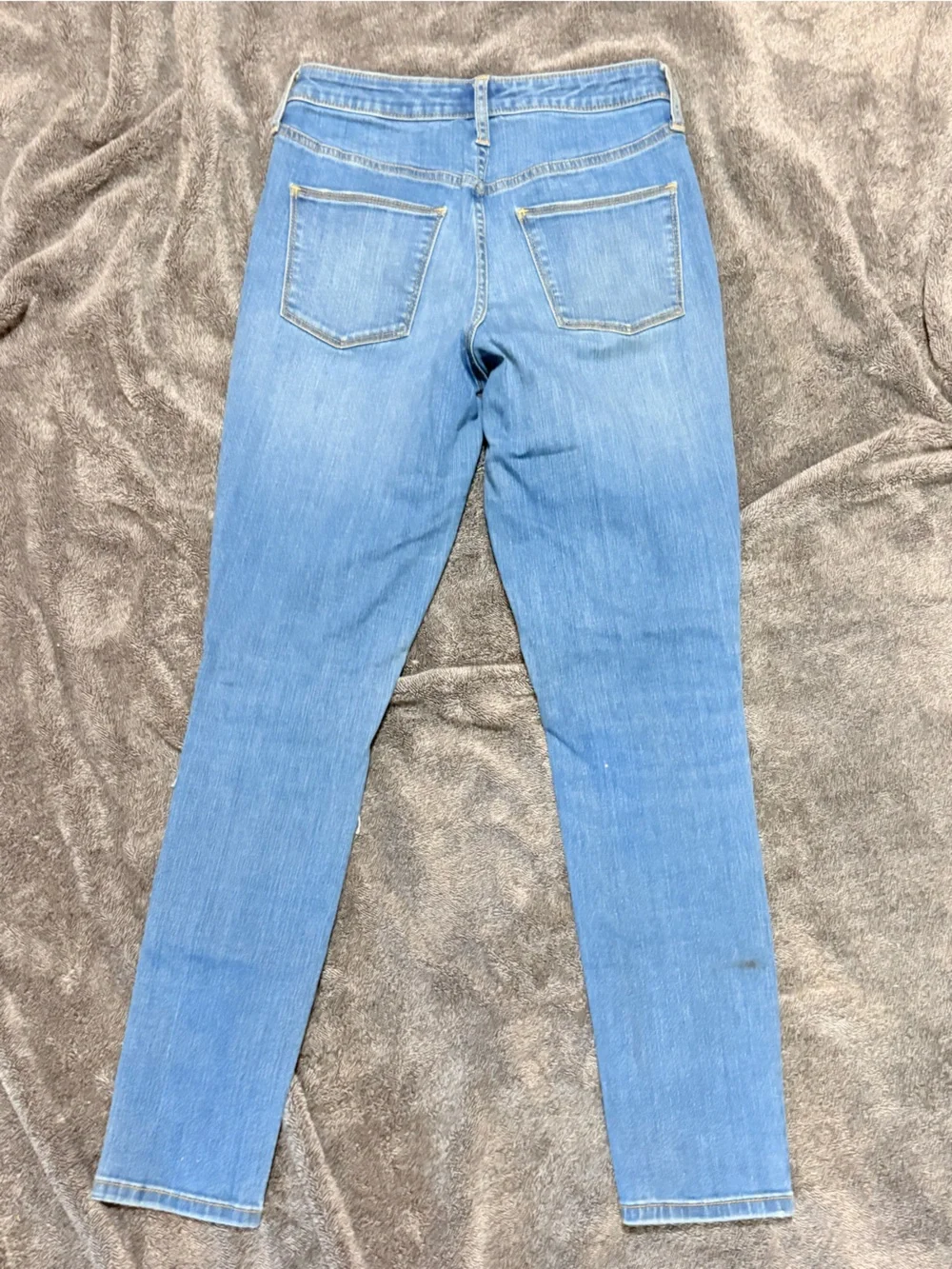 Universal Thread Light Blue Ripped Skinny Jeans - Picture 3 of 4